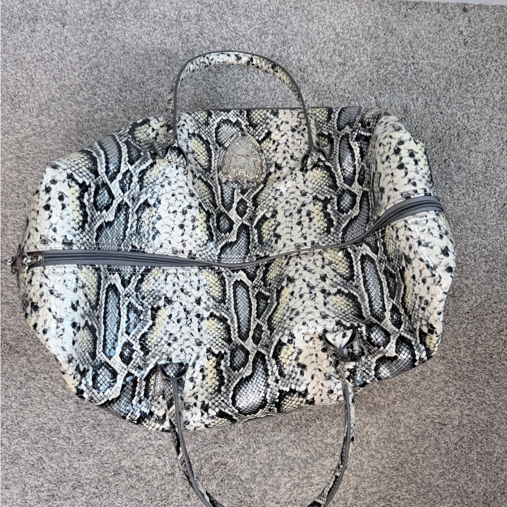 Kathy Van Zeeland Snakeskin Rolling Duffel Bag Travel Carry On Luggage - Picture 6 of 10